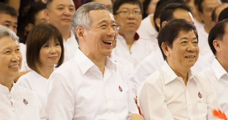 Prime Minister Lee Hsien Loong designed graphs to monitor maintenance progress for the MRT system. Wow.