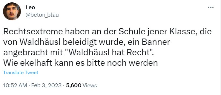 Ein Standard-Journalist stellt angesichts einer Aktion …