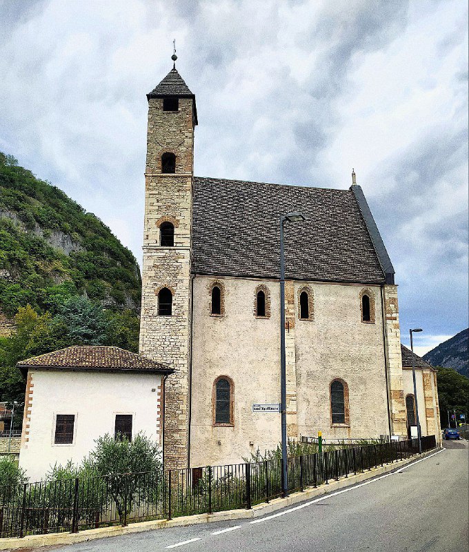 Chiesa di sant'apollinare -tn- ***⛪️*** - …