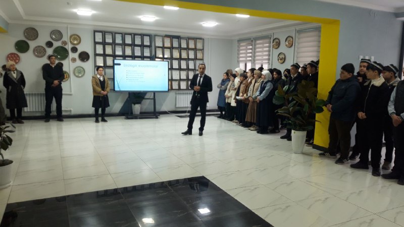 Yozyovon ixtisoslashtirilgan maktabi