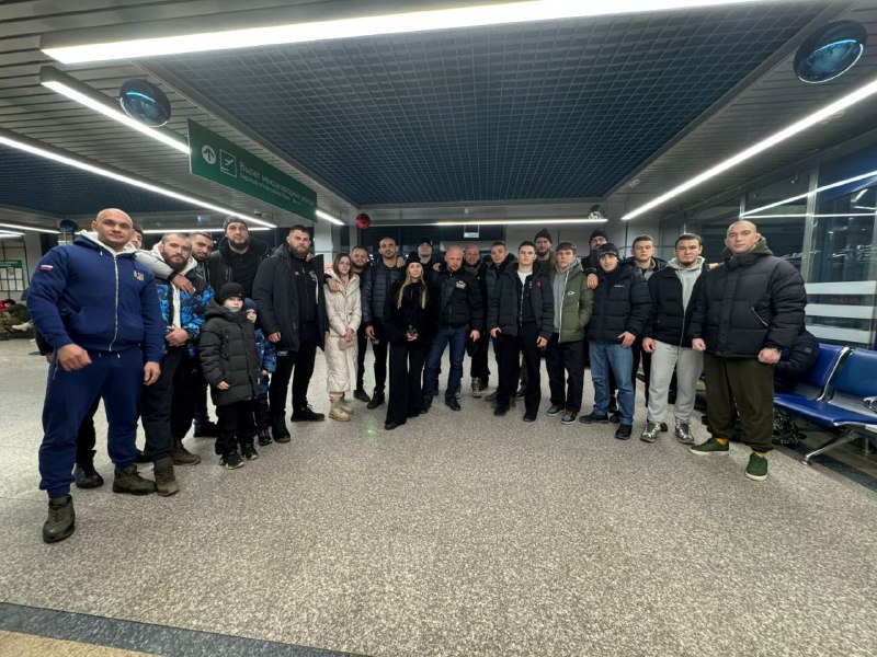 ***?*****Александр Шлеменко вернулся с победой в …