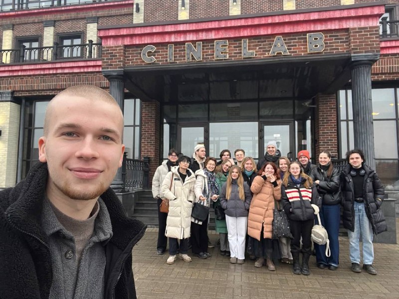 ***👍***Студенты режиссеры мастерской А.В. Осипова [посетили](https://vgik.info/today/creativelife/detail.php?ID=13692) …