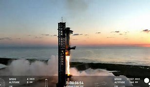 **SpaceX, il primo passo verso Marte: …