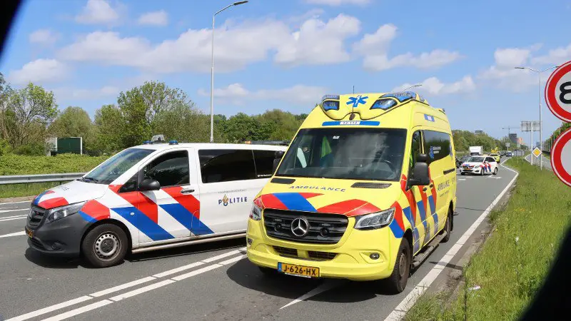 Getuigen gezocht na dodelijke aanrijding Haarlemmerweg: — Politie Eenheid Amsterdam ([@POL\_Amsterdam](https://t.me/POL_Amsterdam)) [May 18, 2023](https://twitter.com/POL_Amsterdam/status/1659102067804327936)