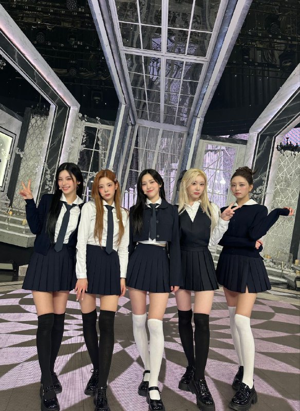 [#INFO](?q=%23INFO) • Agora **ITZY** é o …