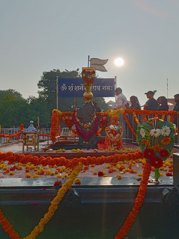 Shree Shanidev Temple, Shani Shingnapur