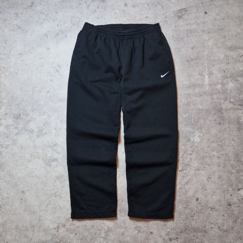 **•Wide Nike Pants