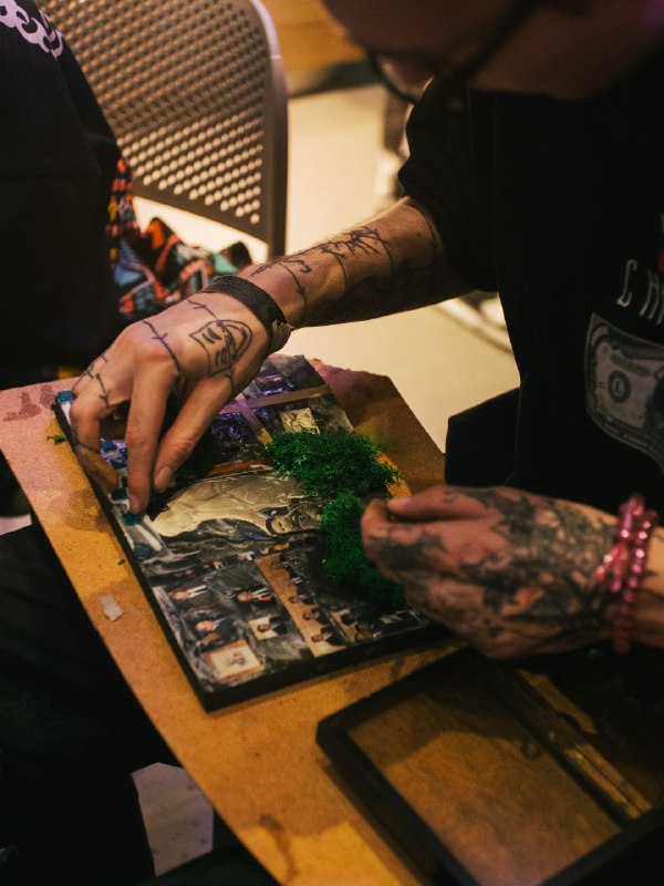 — 𝘝𝘢𝘭𝘭𝘦𝘺 𝘰𝘧 𝘵𝘩𝘦 𝘞𝘰𝘰𝘭𝘭𝘺 𝘍𝘪𝘴𝘩 …