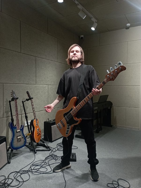 Даю уроки по бас гитаре! ***🎸***