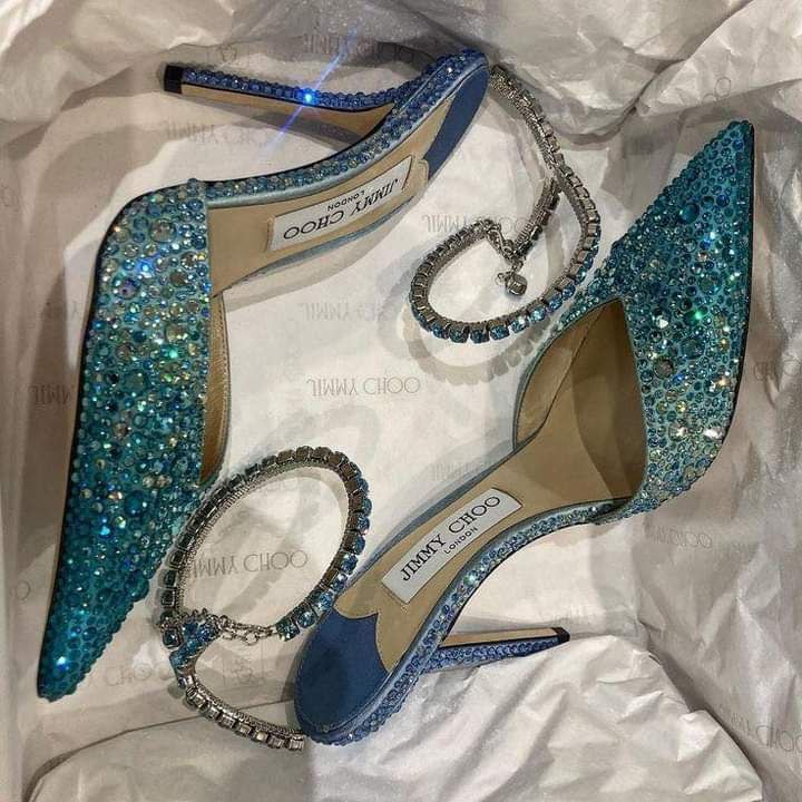 𝒔𝒐 𝒔𝒊𝒎𝒑𝒍𝒆 ***🦋*** ^^.