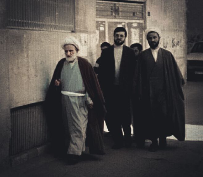 النظر إلى المصحف عـبادة