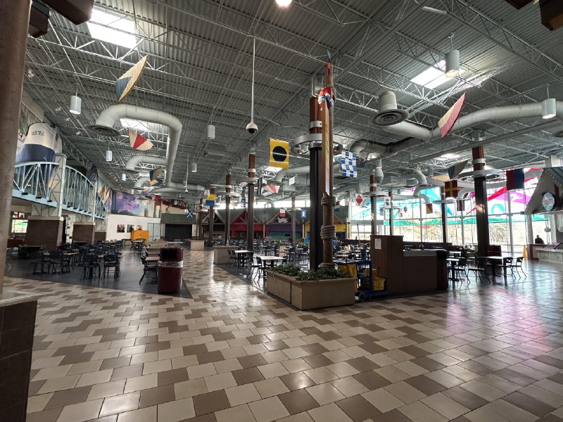 Abandoned Mall Foodcourt in North Florida.