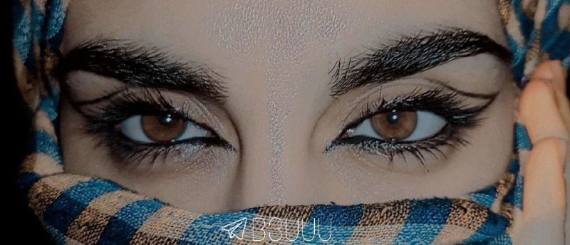 • تُحب الورد وهي من الحُسن، …