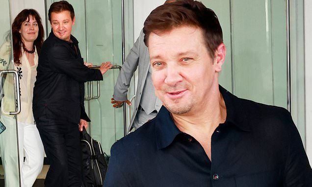 ➳Jeremy Renner "actually [clinically] died" following …