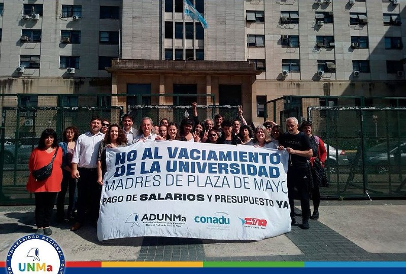 **Universidad de Madres de Plaza de …