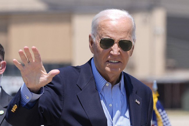 **Biden Flies Back From St. Croix …