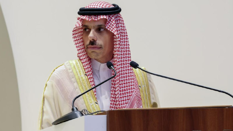 [**وزیر خارجۀ عربستان سعودی: بازگشت دونالد …