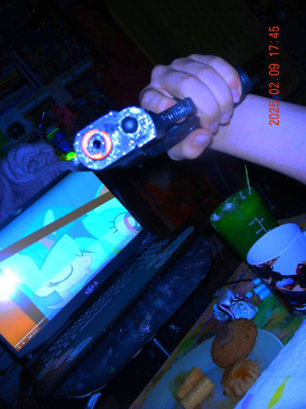 брóня is👽alien ♀☢️🦠🦠🩷Ⓐ (отдел борьбы с …