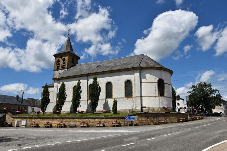 Tintigny (Belgique) : l’église de Rossignol …