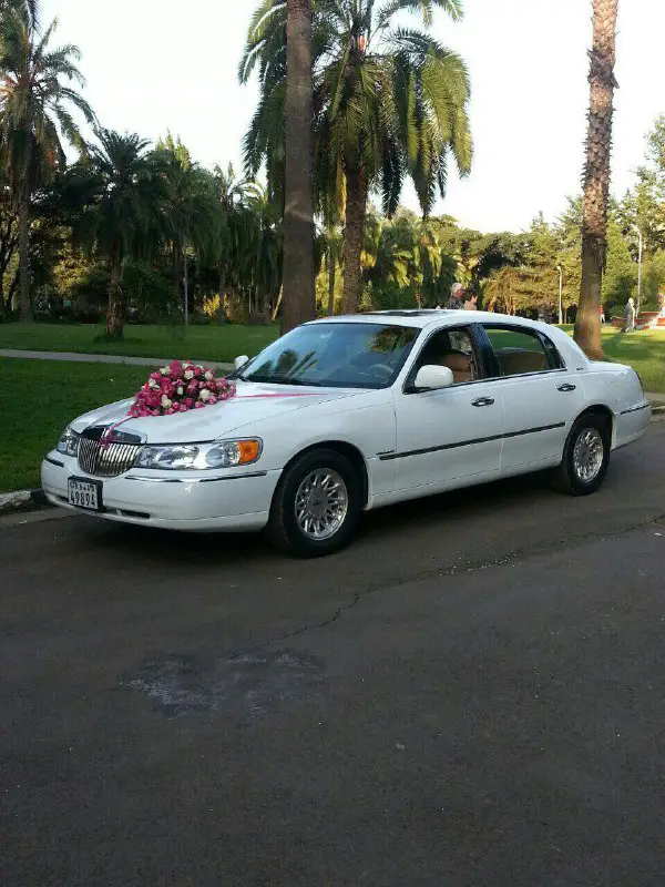 Robi wedding cars rental