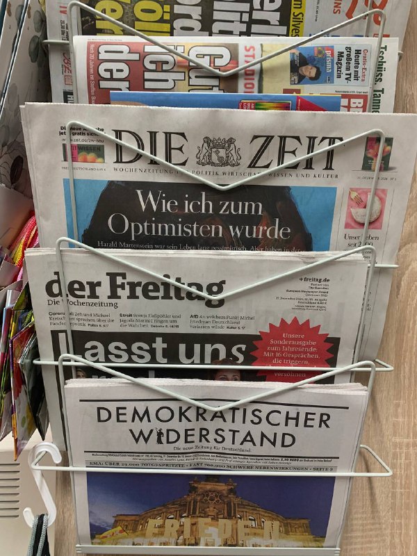 Die Zeitung der Demokratiebewegungz ist bundesweit …