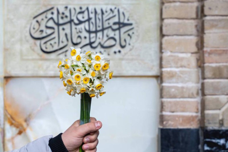 المُتَّصِل بِصَاحِب الزَّمَان