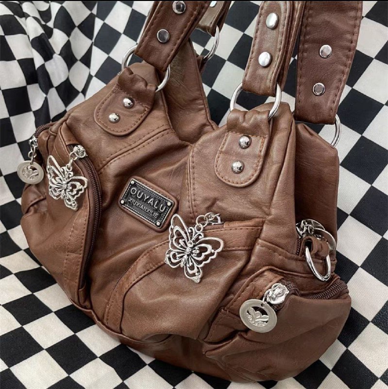 [#BB](?q=%23BB) brown y2k bag ($28)