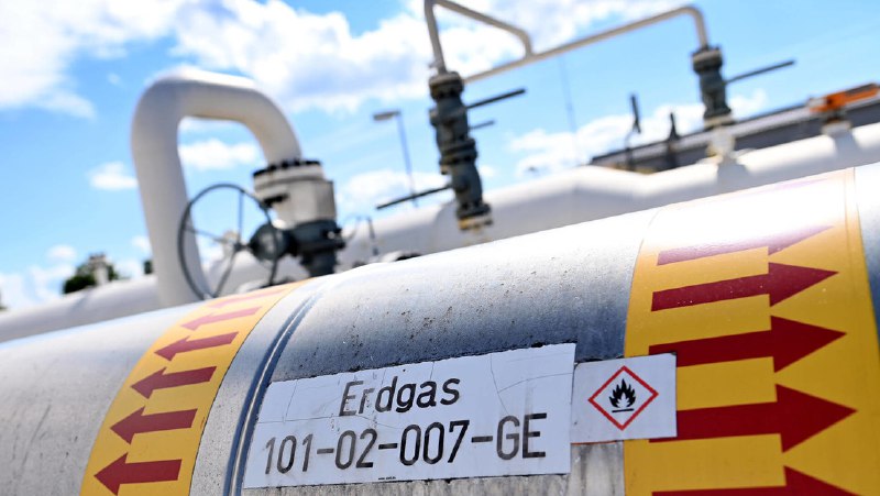 Die EU hat zuletzt ihre teuren LNG-Importe reduziert und wieder mehr Pipeline-Gas aus Russland importiert.