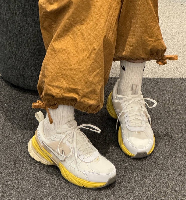 Nike V2K Gore-Tex