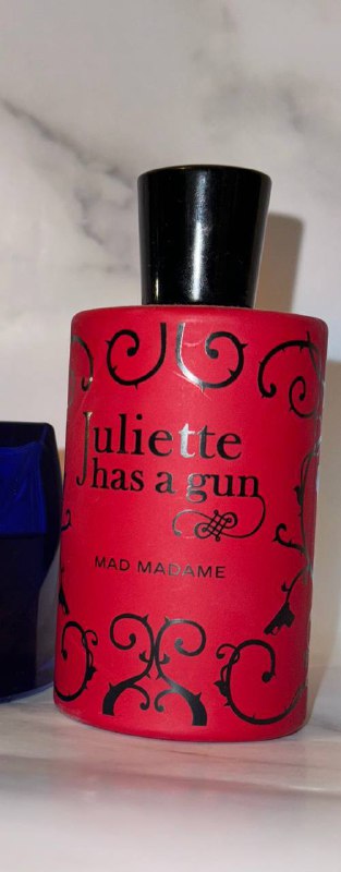 Juliet has a gun - Mad …