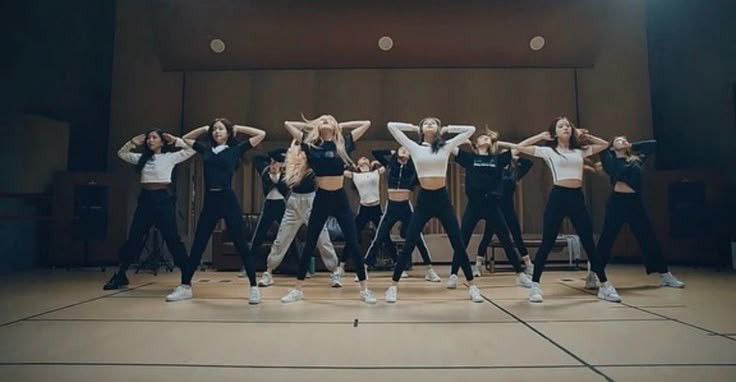 **KPOP АЙДОЛ - ЭТО ТЫ!**
