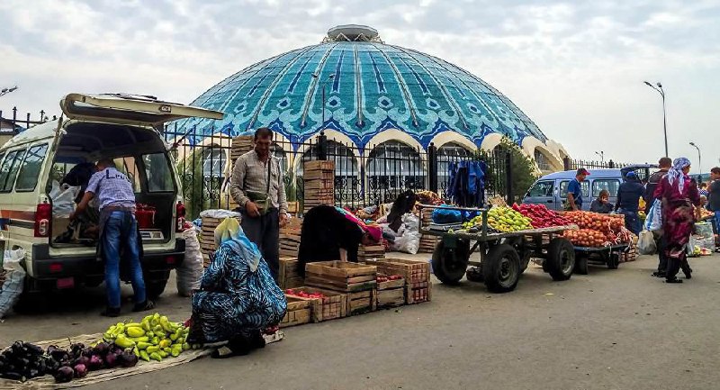 Maktabda sen bilan a'lochilikda bellashgan qizni …