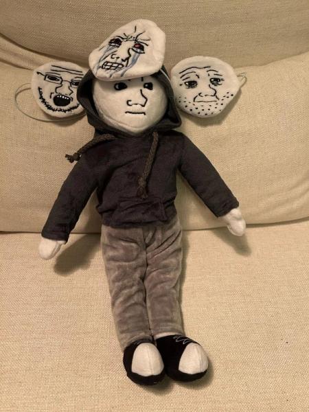 ***🚨*** 1 [**Wojak Plushie**](https://scarce.city/sales/wojak-plushie) sold for …