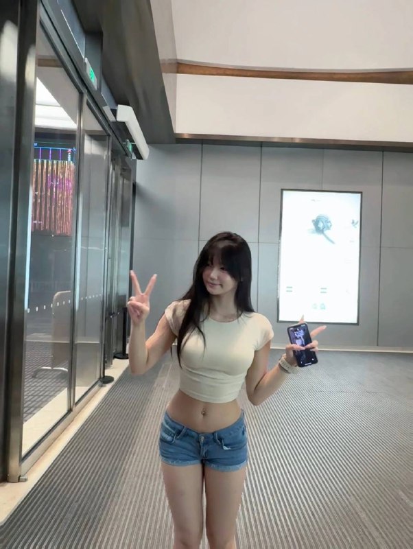 广佛可舌吻?老师收录