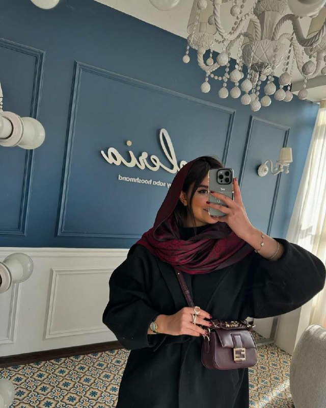 ?مدلینگ شانلی T?