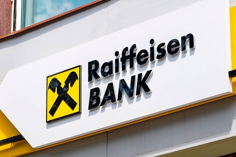 **Австрийский Raiffeisenbank завершил сделку по продаже …