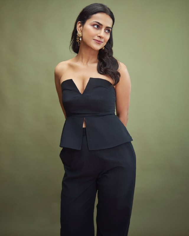 Shraddha Srinath 💃