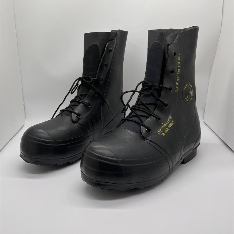 Bata Mickey Mouse boots