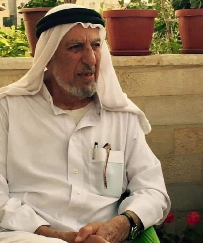 هذا خالي الشيخ عمر خليل رحمه …