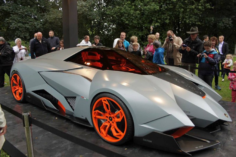 **Lamborghini ўз тарихидаги рекорд нархга автомобиль …