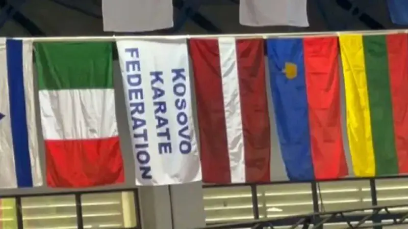 ***❗️******🇨🇾***Кипар забрано косовску заставу на Европском …