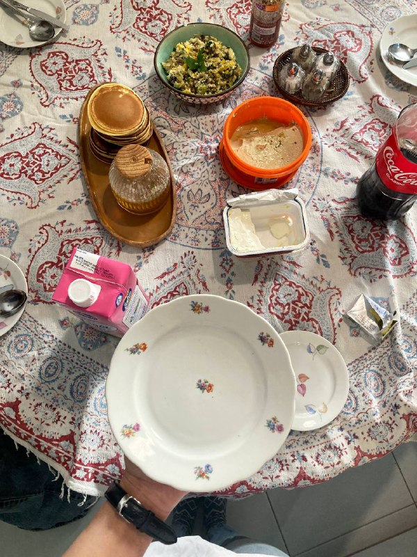 *I just fell for a plate. …