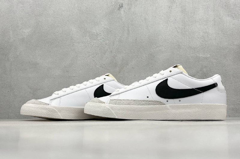 Sneakers|Drozd