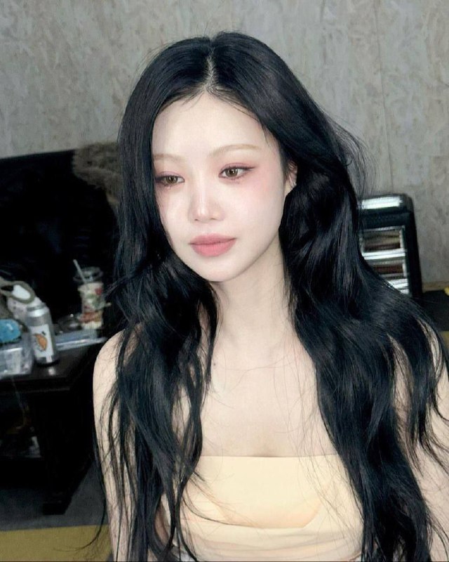 수진 | Soojin | Solo