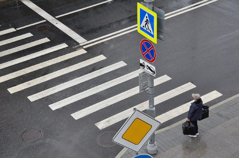 *****🚦***На Кронштадтском бульваре оборудовали пешеходные переходы**