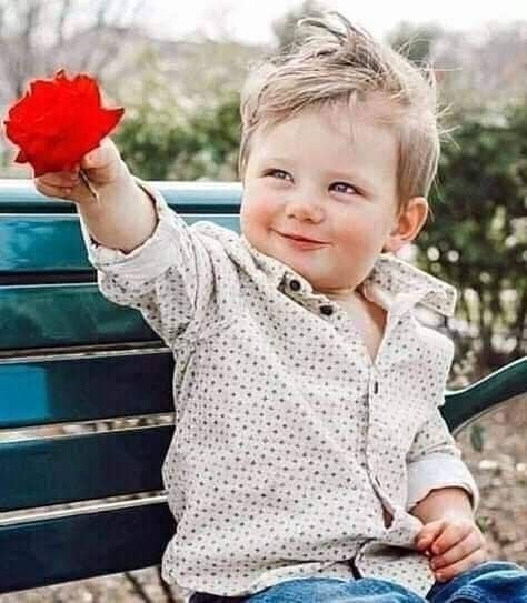 حبيت اصبح .. بس احترت اقول …
