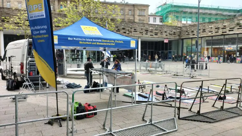 Der Aufbau in Wuppertal schreitet zügig …