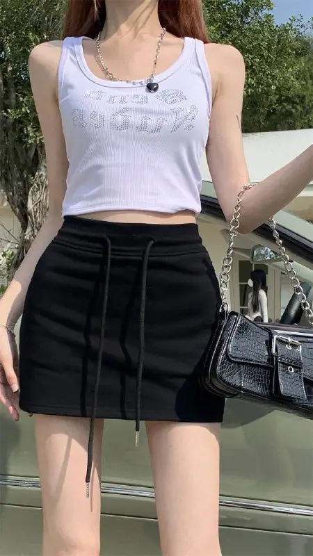 **black mini skirt ***🍒***