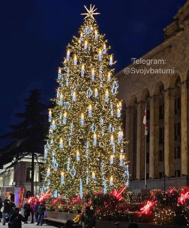 ***🎄*** В Тбилиси без лишнего шума …