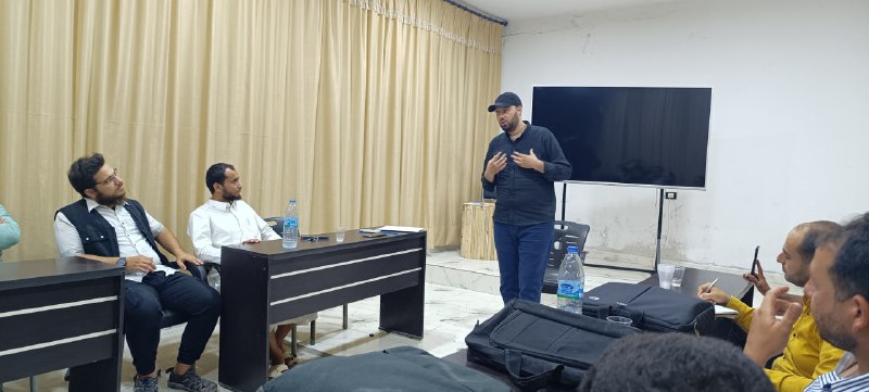 من ورشة "العمل الحر.. مزايا وعقبات" …